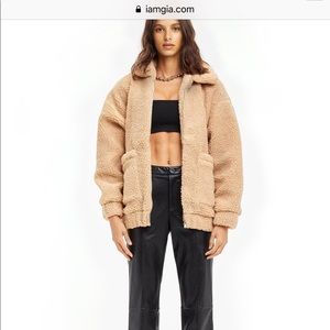 I AM GIA XS teddy coat in caramel